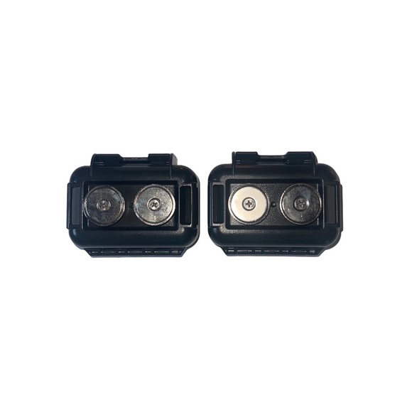 SPYTEC STI GL300MA GPS Tracker & Weatherproof Magnetic Case Excellent. NWT - Picture 9 of 10